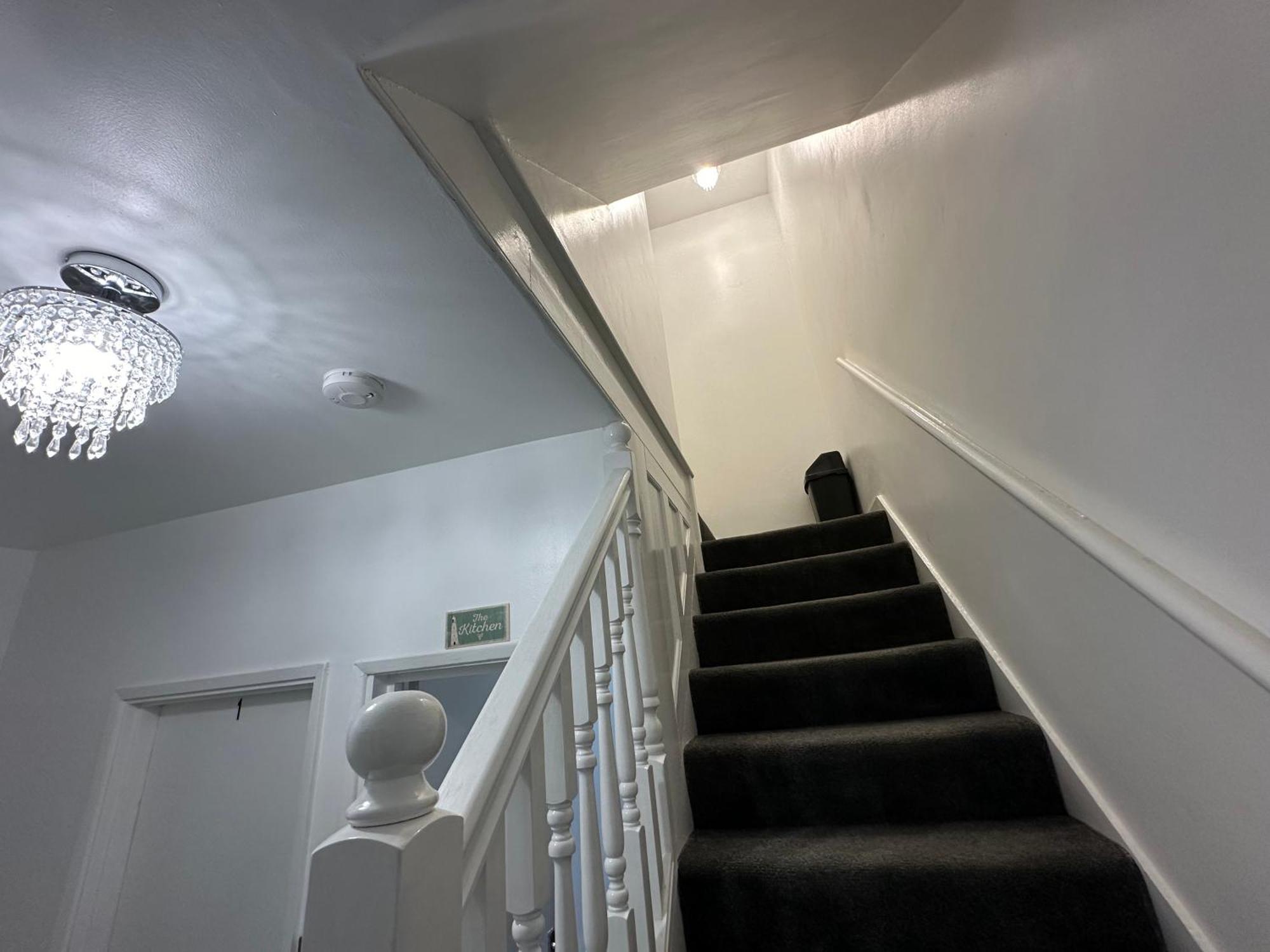 4Th Studio Flat With Private Own Bathroom A London Luxury Family Home Setup And Furnished With Double Bed Plus A Double Futon-Sofa Bed A Single Futon Bed A Baby Cot And Garden And Free Parking Zewnętrze zdjęcie